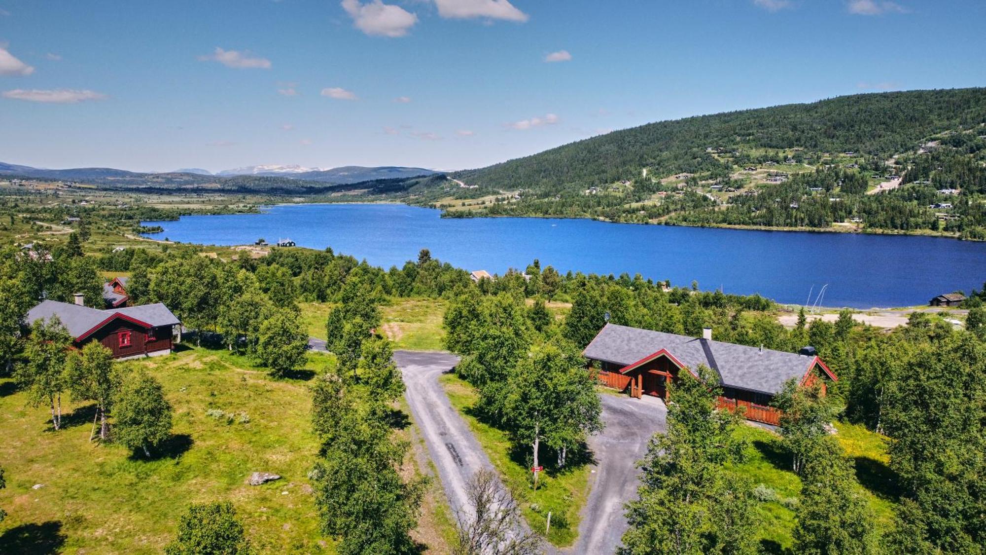 Brennabu Villa Ron Bagian luar foto